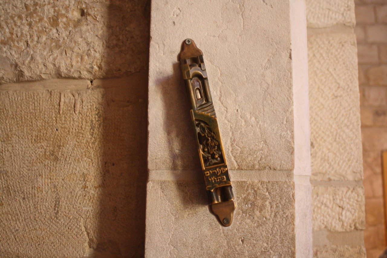 mezuzah living room to bedroom